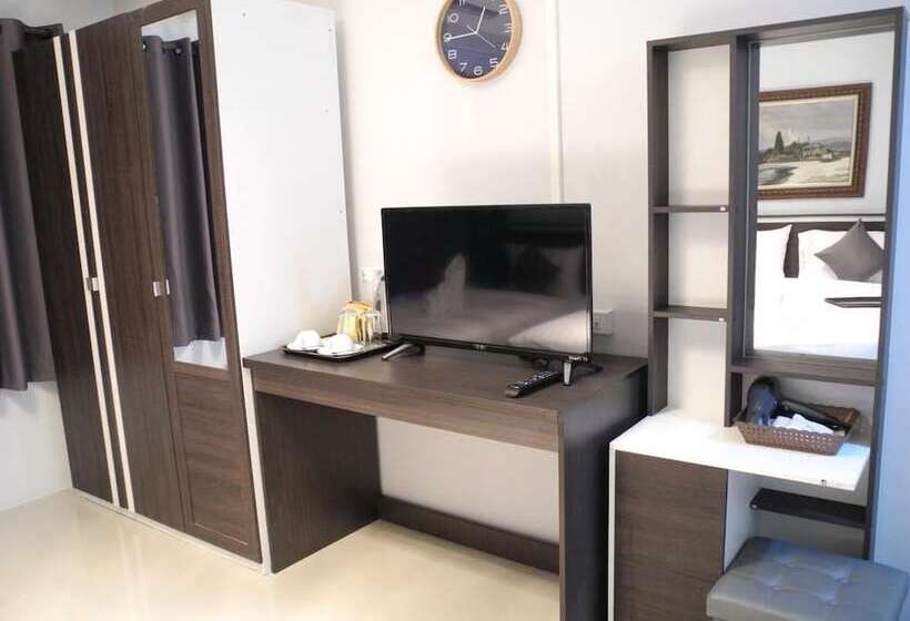 هتل Bann Tawan Hostel Chiang Rai