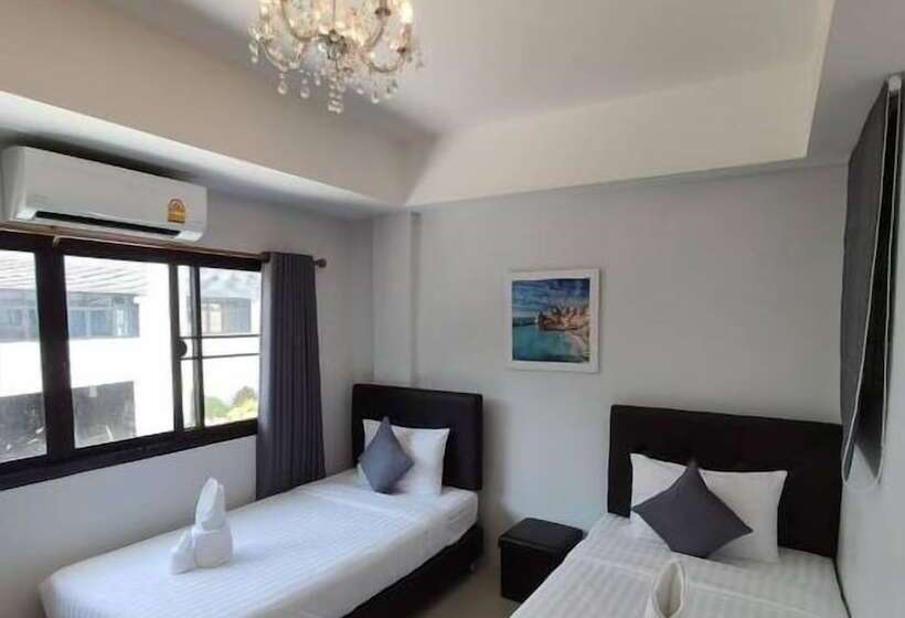 Hotell Bann Tawan Hostel Chiang Rai