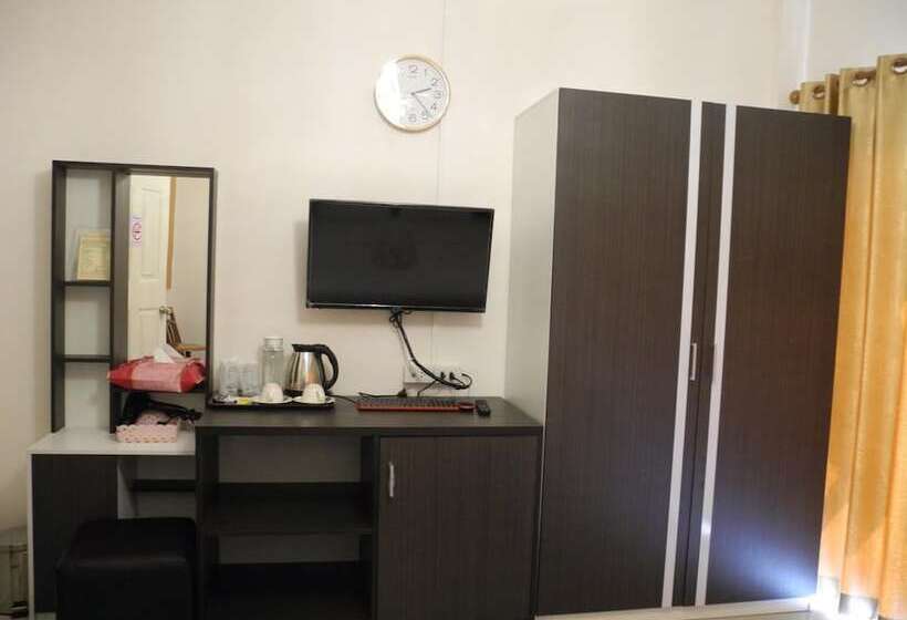 Hotell Bann Tawan Hostel Chiang Rai