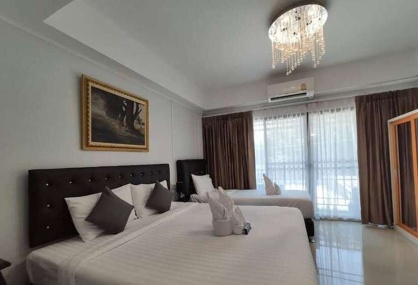 هتل Bann Tawan Hostel Chiang Rai