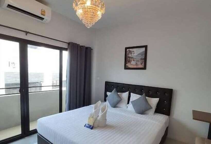 هتل Bann Tawan Hostel Chiang Rai