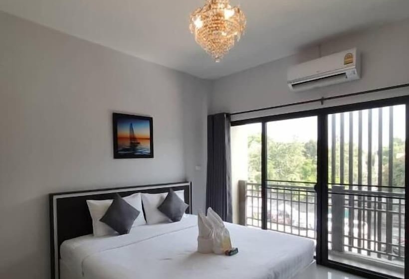 Hotell Bann Tawan Hostel Chiang Rai