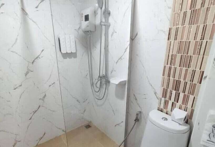 Hotell Bann Tawan Hostel Chiang Rai