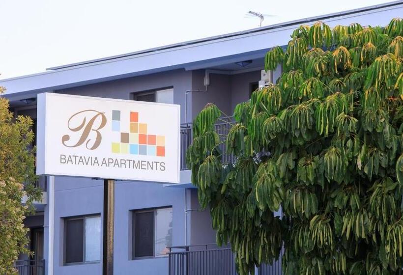 Отель Batavia Apartments