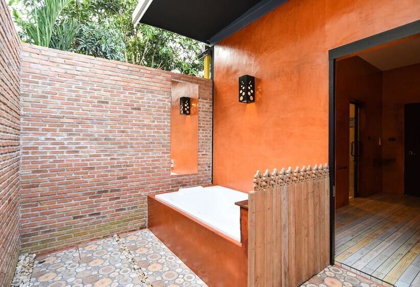 Отель Bed Villa Resort Chaing Rai