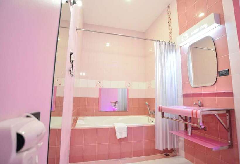 Отель Bed Villa Resort Chaing Rai