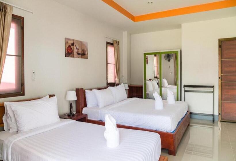 Отель Breeze Bay Villa