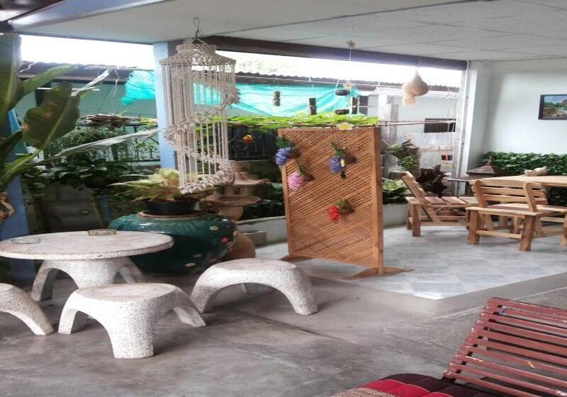 فندق Canaan Guesthouse