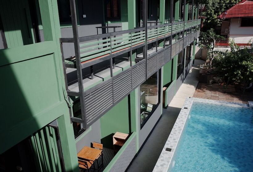 בית מלון כפרי Chiangmai Moli Inn   Hostel