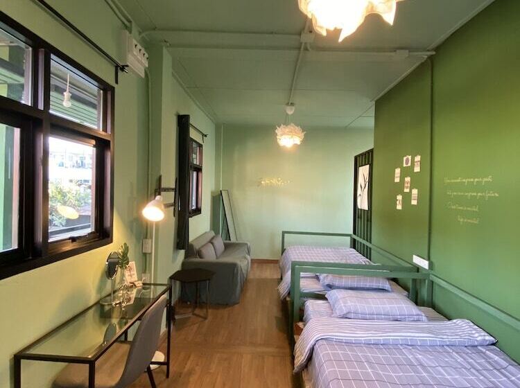 בית מלון כפרי Chiangmai Moli Inn   Hostel