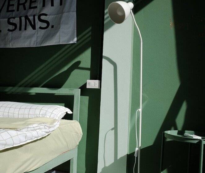 בית מלון כפרי Chiangmai Moli Inn   Hostel