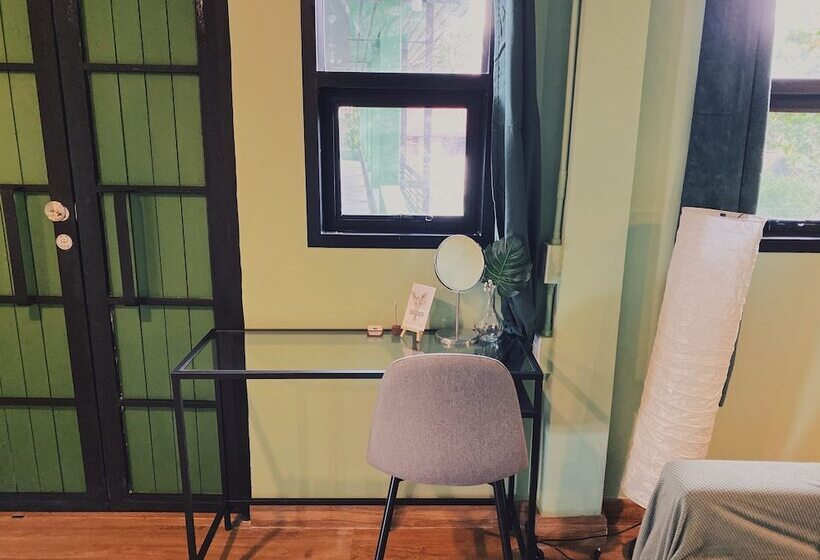 בית מלון כפרי Chiangmai Moli Inn   Hostel