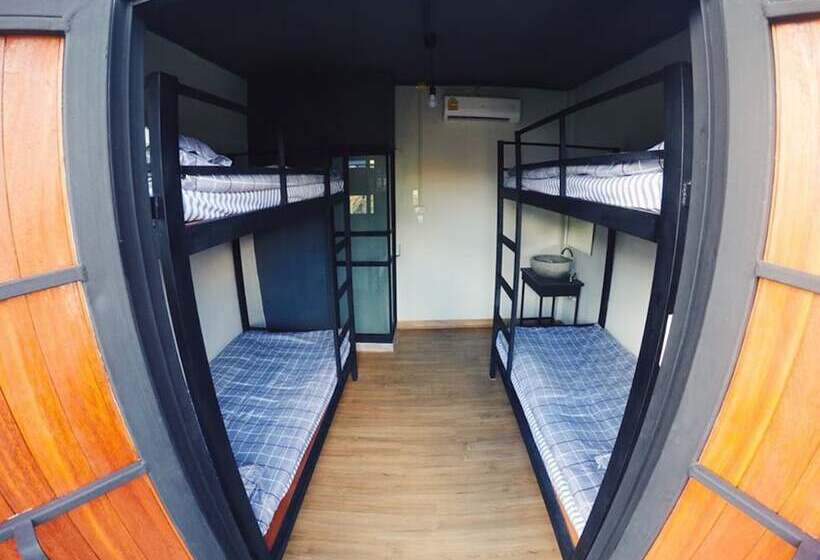 בית מלון כפרי Chiangmai Moli Inn   Hostel