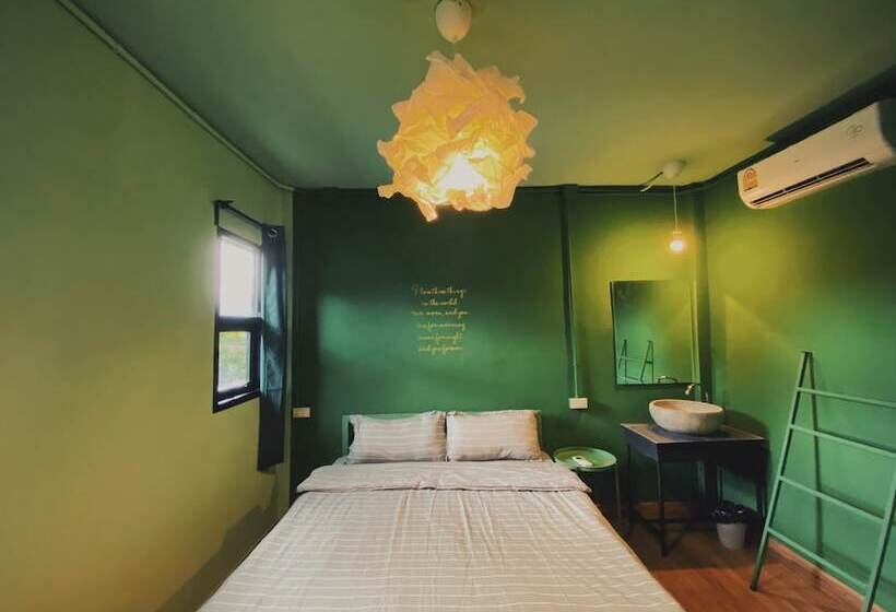 בית מלון כפרי Chiangmai Moli Inn   Hostel