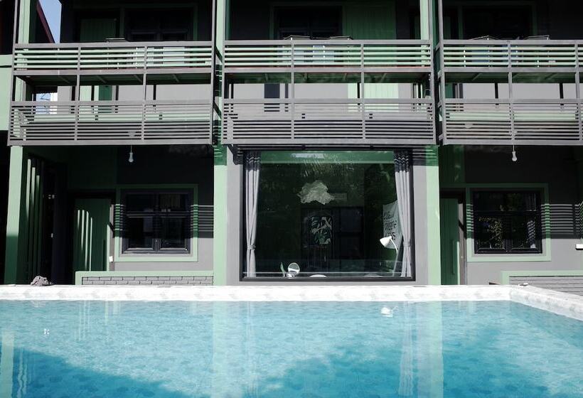 בית מלון כפרי Chiangmai Moli Inn   Hostel