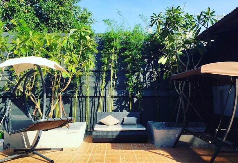 בית מלון כפרי Chiangmai Moli Inn   Hostel