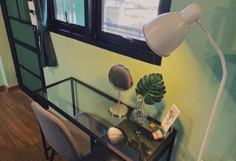 בית מלון כפרי Chiangmai Moli Inn   Hostel