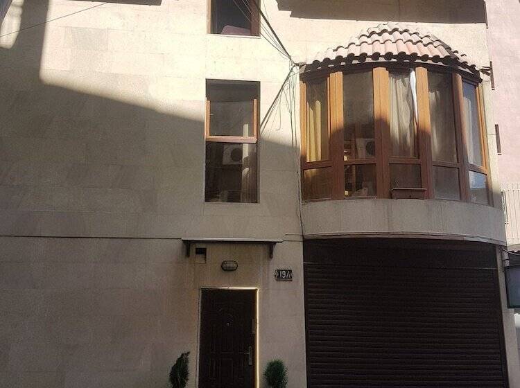 호텔 Destiny 1 Hostel