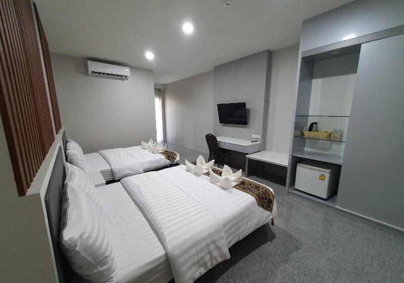 호텔 Goldenland Resort