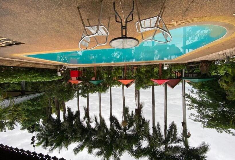 Отель Himawari Restaurant & Cottage