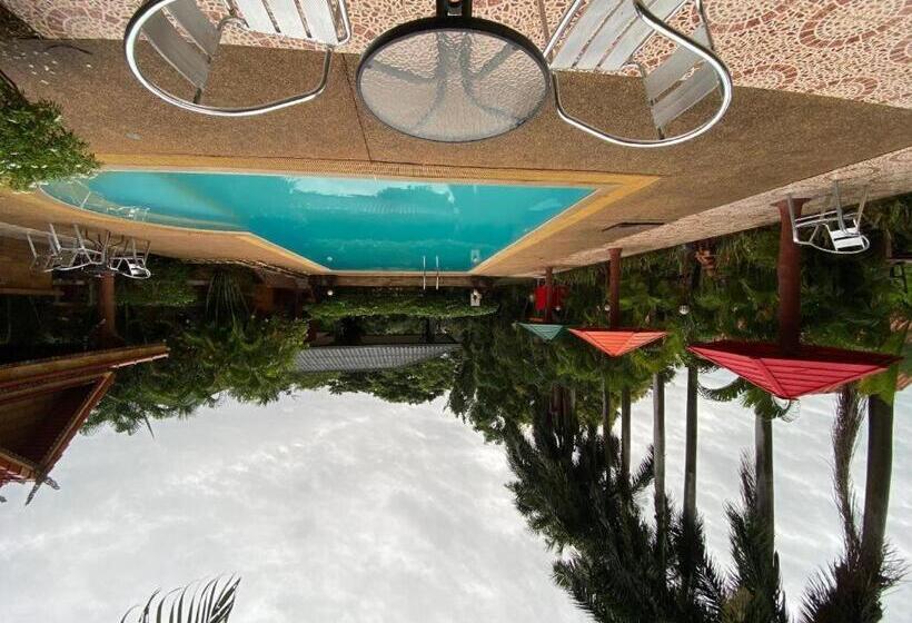 Отель Himawari Restaurant & Cottage