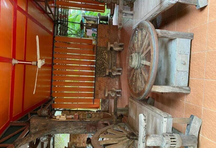 Отель Himawari Restaurant & Cottage