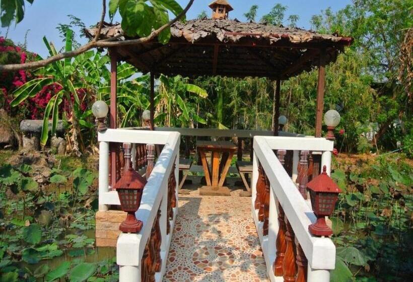 Отель Himawari Restaurant & Cottage