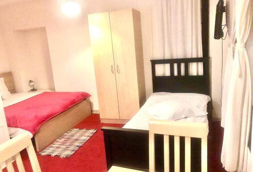 فندق Hostellerie De L Hôtel De Ville