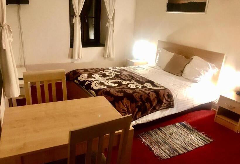 فندق Hostellerie De L Hôtel De Ville