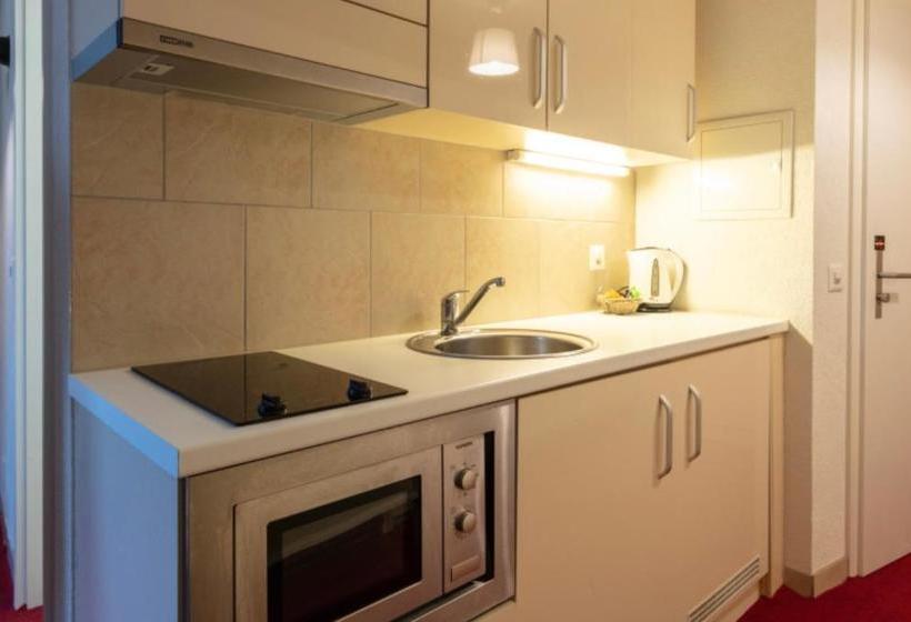 فندق Hostellerie De L Hôtel De Ville