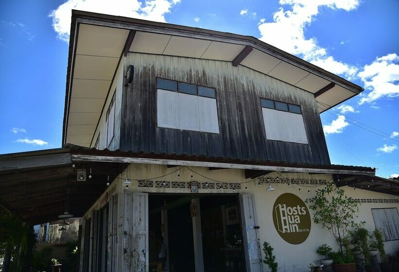 בית מלון כפרי Hosts Huahin   Hostel