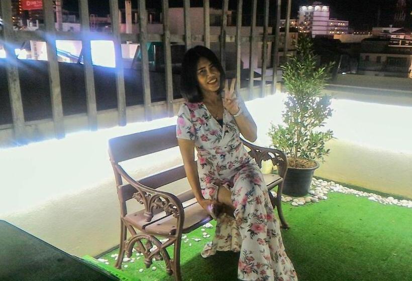 فندق Hua Hin Night Market Hostel