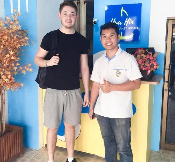 فندق Hua Hin Night Market Hostel