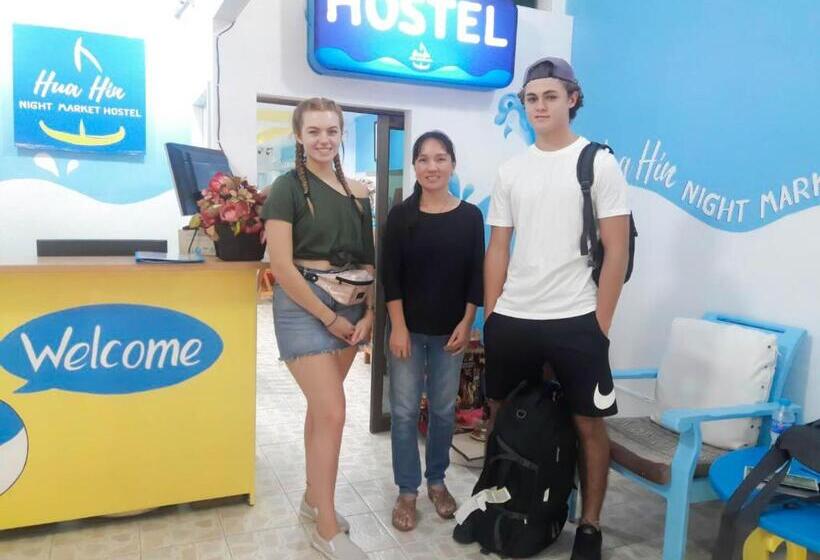 فندق Hua Hin Night Market Hostel