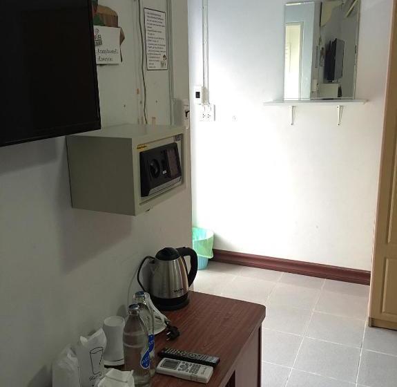 Szálloda Jenny Hostel Huahin