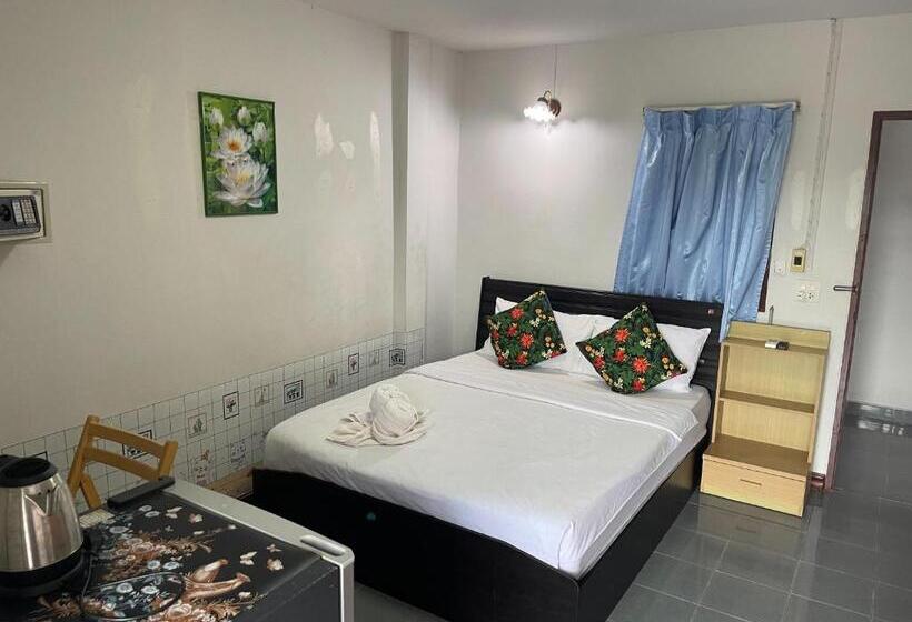 Szálloda Jenny Hostel Huahin