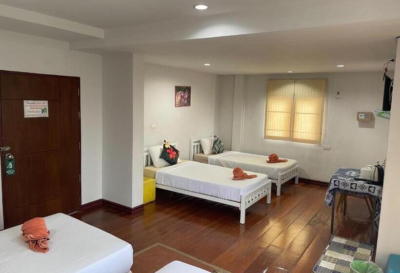 Szálloda Jenny Hostel Huahin