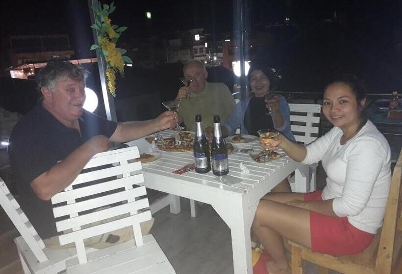 Szálloda Jenny Hostel Huahin