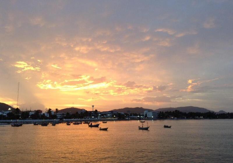 호텔 Jetty Huahin Hostel