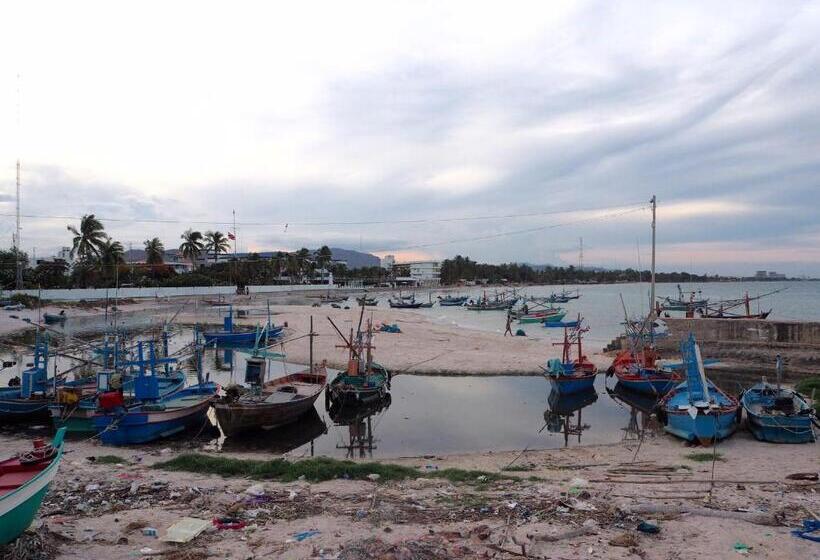 호텔 Jetty Huahin Hostel