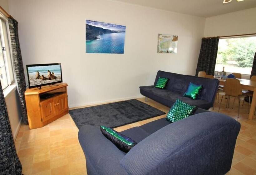 هتل Kangaroo Island Coastal Villas