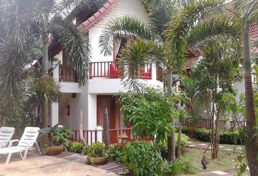 Отель Koh Chang Thai Garden Hill Resort