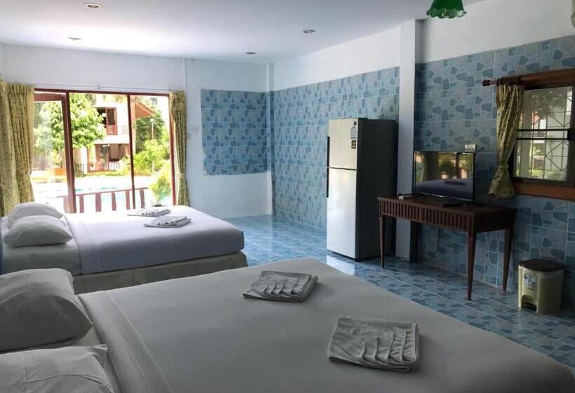 Отель Koh Chang Thai Garden Hill Resort