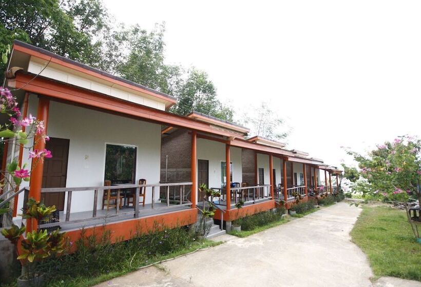 Отель Kohchang Fuengfah