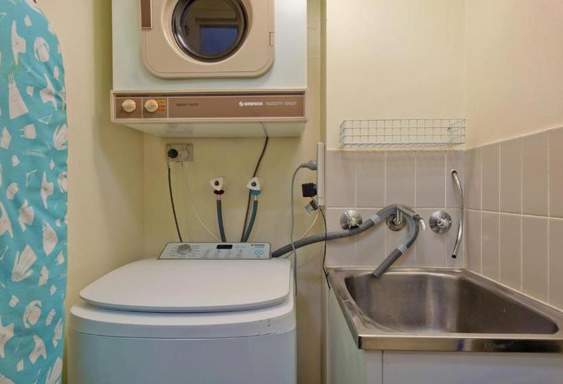 בית מלון כפרי Lantern Apartments