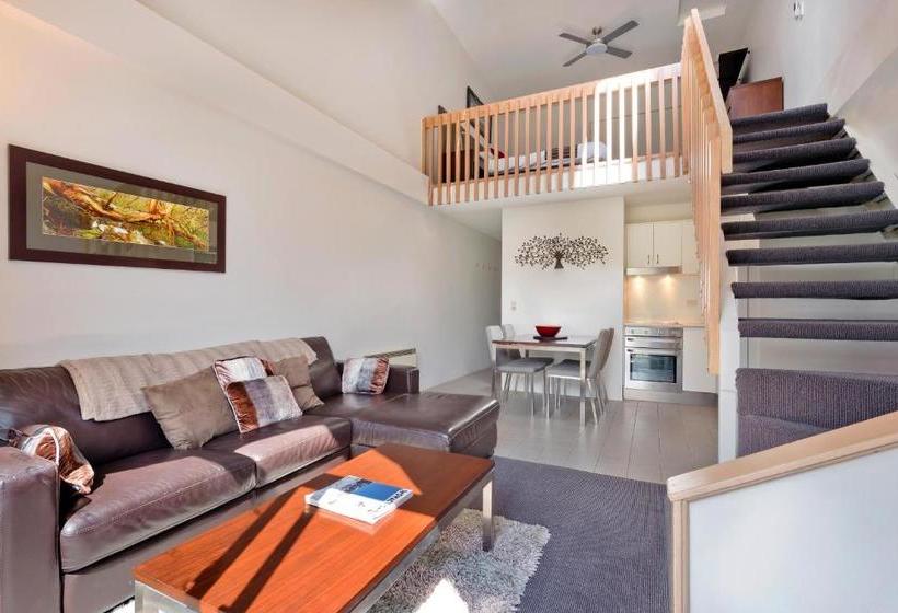 בית מלון כפרי Lantern Apartments