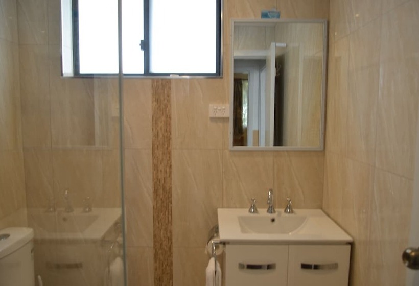 酒店 Leisure Tourist Park