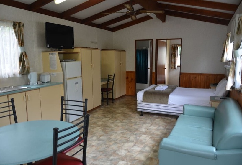 酒店 Leisure Tourist Park