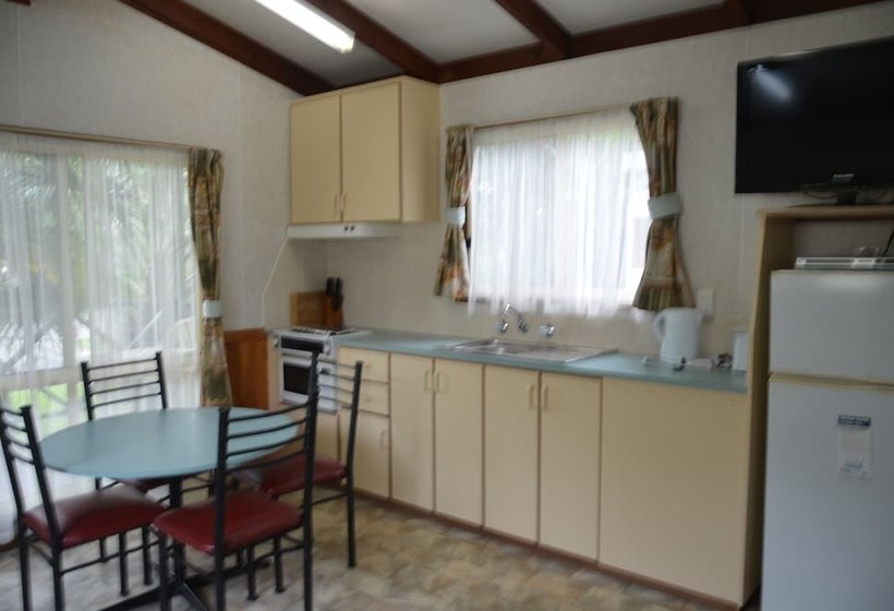 酒店 Leisure Tourist Park