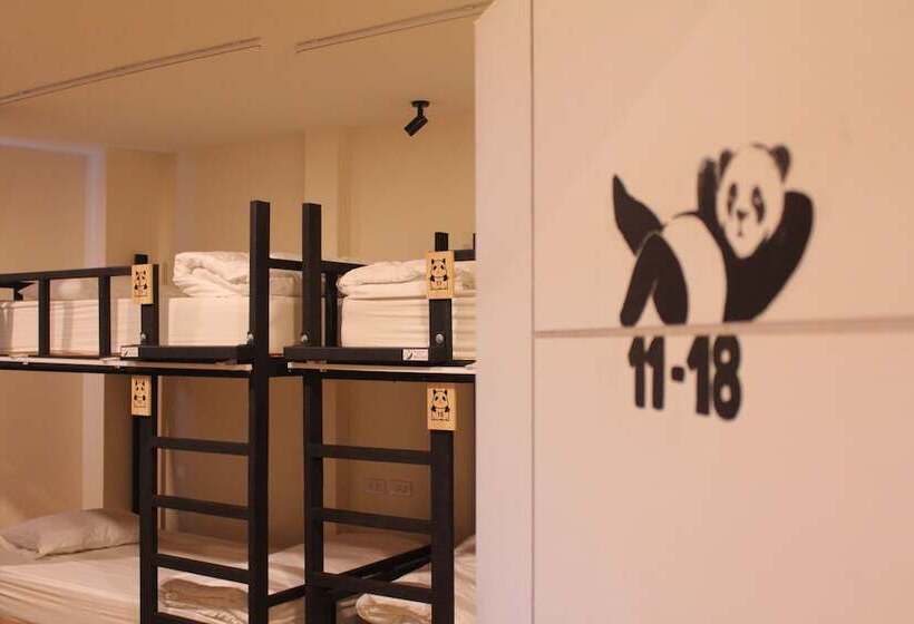 Hotel Mad Panda Hostel